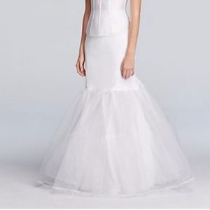 David's Bridal A-Line Silhouette Slip